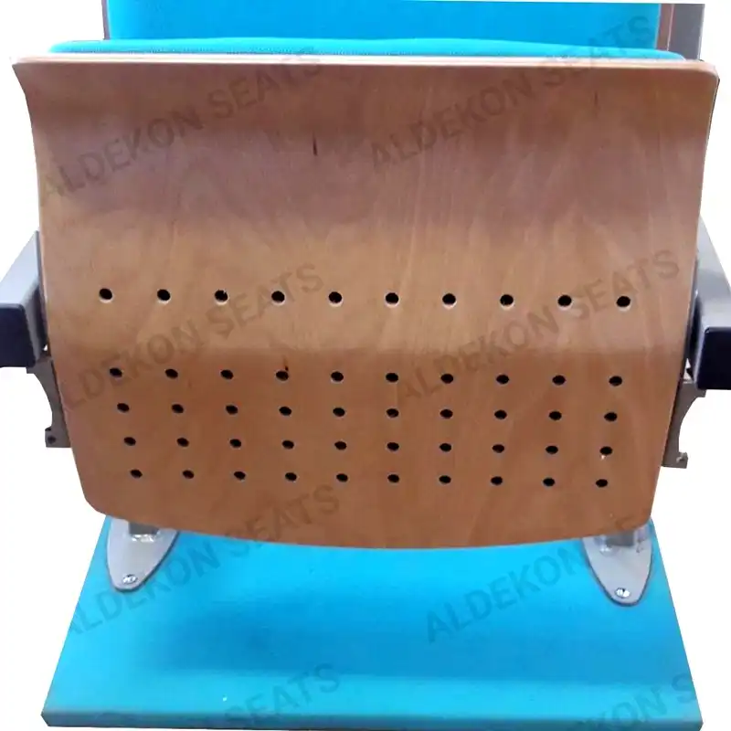 akdeniz-amfi-koltuklari-0