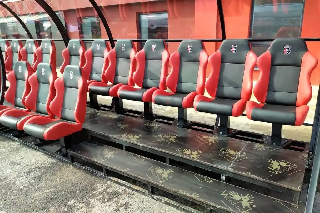 yedek-oyuncu-vip-stadyum-koltugu-25014-17