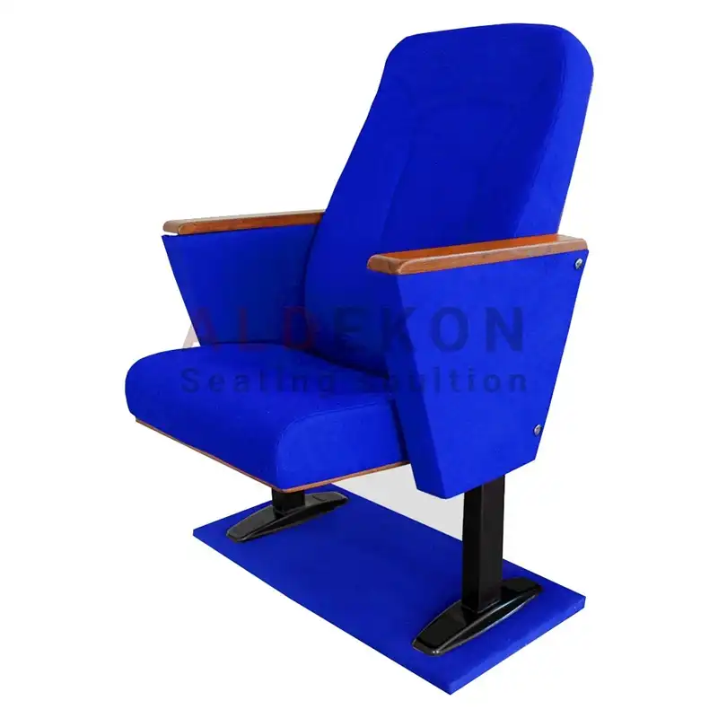 yerevan-konferans-koltogu-yazi-tablasi-3